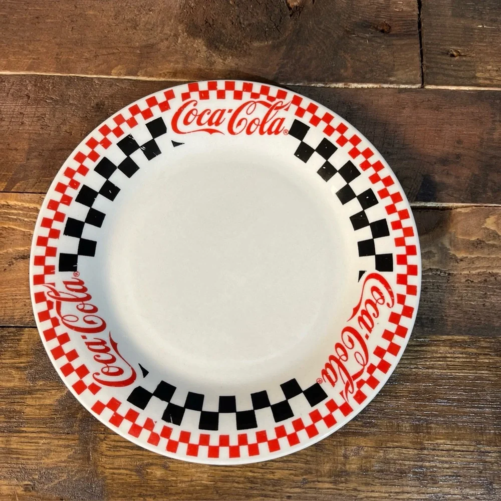 Coca Cola Red/Black/White Checkered 7 1/2” Plate 1997 Gibson Housewares